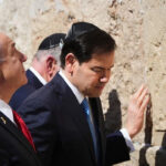 US Secretary of State Meets Netanyahu, Prays at Western Wall