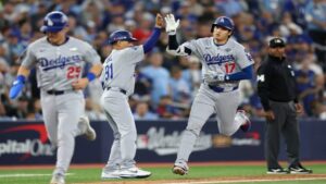 Blue Jays Crush Dodgers with Explosive Sixth Inning to Win Game 1 of the World Series