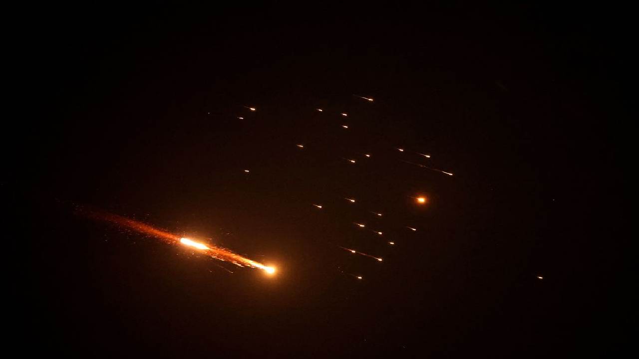 Israel Hit by Iranian Missiles After Trump Speech, Tensions Escalate Overnight