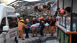 Nine-Story Building Collapse in the Philippines Leaves Families Waiting in Fear